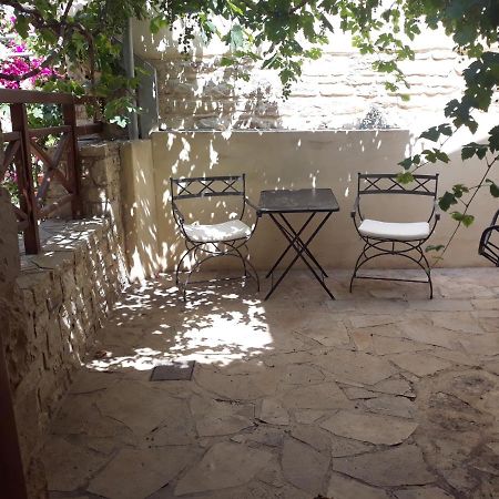 Kritikies Elaia Guest House ปิตซีเดีย ภายนอก รูปภาพ